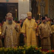 Митрополит Кирилл и епископ Алексий совершили Всенощное бдение в Храме-на-Крови