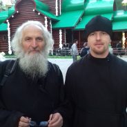 Клирик Серовской епархии прошел дневным крестным ходом от станции Шарташ до Храма–на–Крови