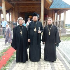 Преосвященный Алексий совершил Всенощное бдение в храме первоверховных апостолов Петра и Павла