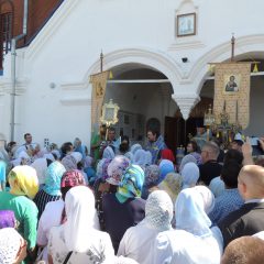 Литургия в праздник Казанской иконы Божией Матери