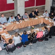 «Мы вместе!»