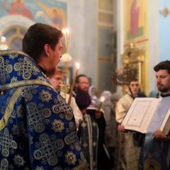 Владыка Алексий совершил Всенощное бдение в канун празднования Казанской иконы Божией Матери