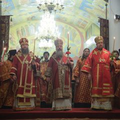 Празднование Дня святой Екатерины началось с архиерейского всенощного бдения в Свято-Троицком кафедральном соборе