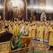 Преосвященный Алексий принял участие в Патриаршей Божественной литургии в Храме Христа Спасителя в день открытия Международных Рождественских чтений