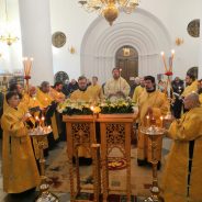 Архиерейское богослужение состоялось в канун празднования иконы Божией Матери «Иверская»