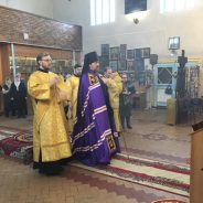 В Неделю о Страшном суде Преосвященный Алексий совершил литургию в храме пророка Илии