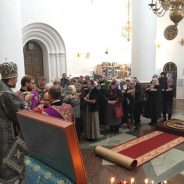 Епископ Алексий возглавил Вечерню и Литургию Преждеосвященных Даров в Спасо-Преображенском соборе