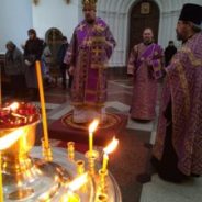 Преосвященный Алексий возглавил полиелейное богослужение в Спасо-Преображенском кафедральном соборе