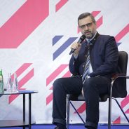 «Церковь — это мы все вместе»: Владимир Легойда провел встречу с екатеринбуржцами