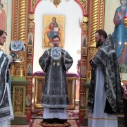 Епископ Алексий совершил Литургию в Спасо-Преображенском кафедральном соборе