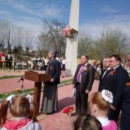 Шествие и митинг в Рудничном в День Победы