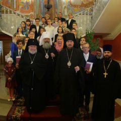 Преосвященные архипастыри вручили аттестаты выпускникам Свято-Симеоновской гимназии