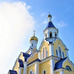 Епископ Алексий возглавил Литургию в престольный праздник Свято-Пантелеимоновского монастыря