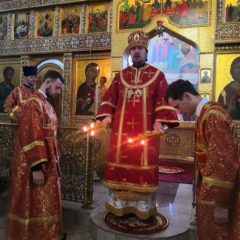 Епископ Алексий возглавил Литургию в Соборе преподобного Максима Исповедника