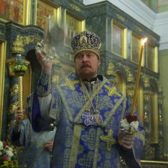 Сонм архипастырей совершил всенощное бдение в Свято-Троицком кафедральном соборе