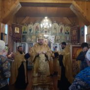 Епископ Алексий совершил всенощное бдение в храме во имя святителя Николая Чудотворца, пос. Сосьва