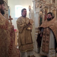 Епископ Алексий совершил Литургию в день памяти святителя Димитрия, митрополита Ростовского