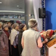 Молебном на начало благого дела открылась XV Международная православная выставка-ярмарка «Русь крещеная, Святая…»