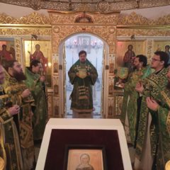 Епископ Алексий совершал Божественную литургию в день памяти блаженной Ксении Петербургской