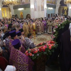 В праздник Державной иконы Божией Матери в Храме на Крови сонм архиереев совершил Божественную литургию