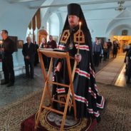 Епископ Алексий возглавил чтение канона преподобного Андрея Критского в храме апостолов Петра и Павла в Североуральске