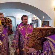 Епископ Алексий совершил Всенощное бдение в храме в честь Преображения Господня, пос.Пелым