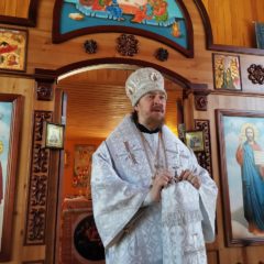 Епископ Алексий совершил Божественную литургию в Троицкую родительскую субботу