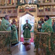 Епископ Алексий совершил Божественную литургию в День Святого Духа