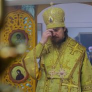 Епископ Алексий совершил Божественную литургию в Свято-Николаевском храме в Североуральске