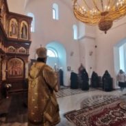 Епископ Алексий совершил Божественную литургию в Свято-Пантелеимоновском монастыре