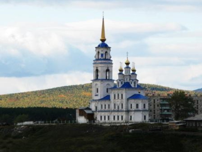 Церковь в североуральске фото