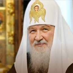 Митрополит Кирилл поздравил Святейшего Патриарха с днем рождения