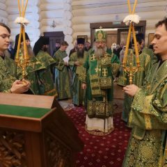 Митрополит Кирилл совершил Божественную литургию в монастыре Царственных страстотерпцев