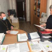 Состоялась рабочая встреча настоятеля прихода святителя Николая Чудотворца поселка Сосьва и начальника отраслевого органа образования Сосьвинского городского округа