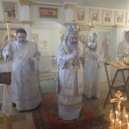 Митрополит Кирилл совершил Божественную литургию в храме Казанской иконы Божией Матери в Шабровском