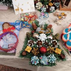 В Преображенском кафедральном соборе г. Серова проходит благотворительная ярмарка «ЧУДО РОЖДЕСТВА»!