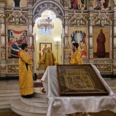 Епископ Алексий совершил Всенощное бдение в Спасо-Преображенском соборе