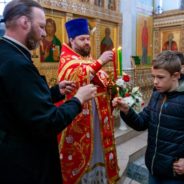 Благодатный огонь доставили в Краснотурьинск