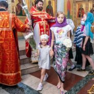 С праздником жен-мироносиц!