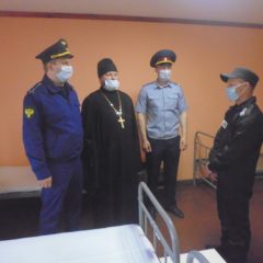 Гаринскую колонию ИК-8 посетили прокурор и представитель Серовской епархии РПЦ