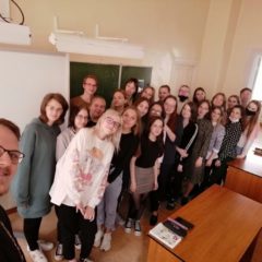 Студенты Северного Педагогического колледжа г. Серова знакомятся с православной культурой и традицией на встречах со священником