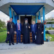 Епископ Феодосий совершил божественную Литургию в храме в честь святителя Николая Чудотворца