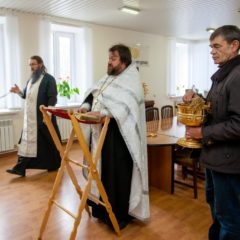 Священники освятили здание ЮЗП (г.Краснотурьинск)