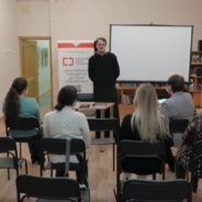 «Жить в мире с собой и другими». Родители учащихся младших классов школы № 1 побывали на встрече с отцом Симеоном