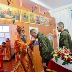 Епископ Феодосий возглавил Божественную Литургию в храме великомученицы Варвары п. Кытлым