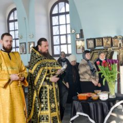 В введенском соборе г. Карпинска была отслужена первая в этом году литургия Преждеосвященных Даров