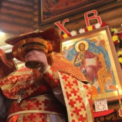 Пасхальное богослужение в Георгиевском Храме Североуральска