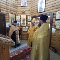 Преосвященный Феодосий, епископ Нижнетагильский и Невьянский, временно управляющий Серовской епархией совершил всенощное бдение в канун праздника всех святых (г. Краснотурьинск)