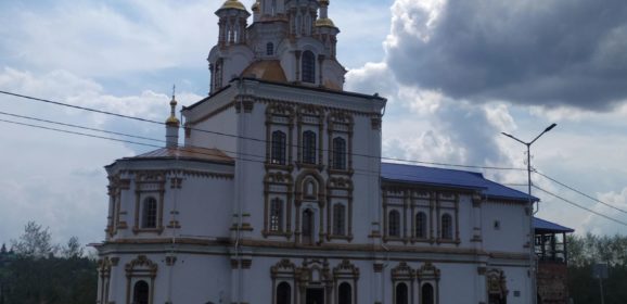 Возрождение святыни (г. Карпинск)