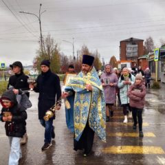 Крестный ход а Нижней Туре